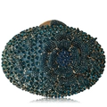 Détails de la pochette bleu sarcelle ornée de fleurs en diamant et d'un fermoir en métal - Bleu lac