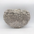 Elegante bolso de noche con diamantes de imitación de hojas de vid y cierre de cristal - Plateado