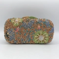 Clutch da sera rettangolare con motivi floreali in strass color ambra - Oro Multicolore