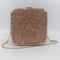 Borsa da sera quadrata color champagne con motivi a raggiera in strass scintillanti - Oro / Strass Dorati