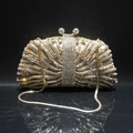 Bolso de noche dorado de lujo con diamantes de imitación y correa de cadena metálica - Dorado