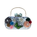 Elegante borsa da sera floreale con paillettes, fiori 3D e manico in metallo - Argento