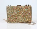 Goldene Abendtasche mit bunten Steinen und Strasssteinen, inklusive abnehmbarer Goldkette - Gold