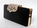 Pochette élégante en velours noir avec cadre doré et fermoir couronne en strass - Noir