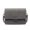 Sac bandoulière gris foncé avec texture mate, coutures contrastées et lettrage mode - Bleu