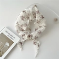 Pañuelo plisado blanco con estampado de flores moradas en tejido de gasa ligera - 60*60*105cm / Blanco Floral (1压纹花白)