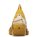 Gele en gebroken witte nylon crossbodytas met meerdere vakken en sportieve look - Geel