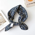 Écharpe en coton et lin bleu marine avec motifs floraux jaunes et style doux - Petite Tulipe Volante Bleu Marine (FJ6022) / 60*60cm