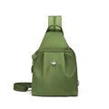 Borsa pettorale casual verde frutta in nylon con pieghe verticali e tracolla regolabile - Verde