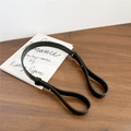 Tracolla regolabile in pelle nera con rivetti in metallo argento su base in legno - Tracolla in Pelle Nera / 95cm (Porto Laterale)