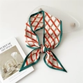 Écharpe étroite en satin avec motif de corde verte et imprimé géométrique rétro - 12 Motif corde en losange