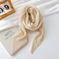 Foulard plissé beige en coton et lin avec texture verticale élégante pour femme - 90*90cm / Beige