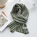 Sciarpa a maglia con motivo pied de poule verde e bianco per il caldo inverno - Verde