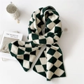 Sciarpa invernale a maglia con motivo a rombi verde scuro e bianco su sfondo bianco - 30*180cm / Verde Scuro