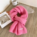 Pink thick knit wool scarf with classic rib pattern and branded metal logo plate - Deep Pink