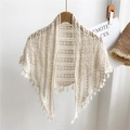 Élégant châle en maille crochet beige avec glands à franges et motifs géométriques - Blanc Cassé