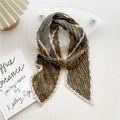 Long pleated cotton-linen scarf with dark green floral print and white crimped edges - Floral Green
