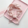 Rosa Spitzen-Dreieckstuch mit weißen Gänseblümchen-Stickereien und Netzgewebe - Sonnenblume Rosa
