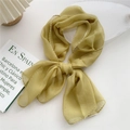 Elegante pañuelo estrecho amarillo lima con lazo y bordes de encaje blanco - Verde Amarillento Brillante