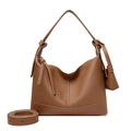 Braune Hobo-Tasche aus strukturiertem Leder mit Münztäschchen und Schultergurt - Braun