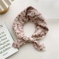 Bandeau en coton et lin fleuri avec petit motif floral rouge et nœud élégant - Spirée Rose Clair