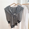 Elegante chal de punto de pata de gallo blanco y negro con detalle de cuello falso - Pata de Gallo Blanco y Negro