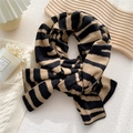 Sciarpa classica a maglia con strisce orizzontali nere e kaki per il calore invernale - 34*175cm / Righe Zebra Nero e Cammello