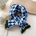Blauw-witte geruite gebreide sjaal met groene geribbelde randen voor de winter - Color Block Argyle Blauw