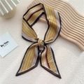 Foulard étroit en soie jaune avec pois noirs et rayures blanches sur fond texturé - Bord Marron à Pois (8F)