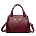Bourgondische handtas van generfd leer met goudkleurige hardware en schouderband - Rood
