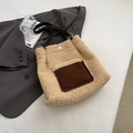 Fuzzy cream sherpa tote bag with brown suede pocket and leather straps for winter - Beige (Coffee Pocket)
