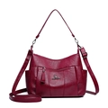 Borsa a tracolla bordeaux in ecopelle con tasche multiple e trama a pieghe - Rosso