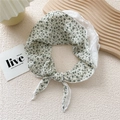 Blumiges Baumwollstirnband mit Spitze in Creme und Schwarz für Vintage-Stil - 55*55*100cm / Beige Blumen Spleißen (1拼接白花枝米)