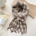 Écharpe classique à carreaux et franges en beige et marron pour l'automne hiver - Café Classique À Carreaux (Franges Tressées)
