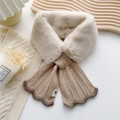 Sciarpa invernale in pelliccia sintetica crema con maglia cammello e bordo a onde - 10*82cm / Beige Caffè