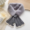 Winter plush scarf featuring purple faux fur and dark grey knit fabric with wavy edges - 10*82cm / Gray