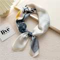Elegante foulard di seta 70cm con stampe floreali e accenti geometrici gialli - 18 Foglia Geometrica Grigia