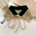Scialle finto colletto a righe tricolore in nero, verde e beige con chiusura a lacci - Righe Nero Verde Beige (5 Verde a Righe)