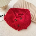 Scaldacollo rosso in maglia con trama a onde, tre bottoni e bordo a volant - Rosso (2 Bottoni Argyle Rosso)