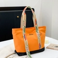 Canvas-Tragetasche in hellem Orange mit Jacquard-Griffen und Sinchao-Bestickung - Orange