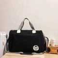 Borsa da viaggio nera in tessuto Oxford capiente con cinghie grigie e toppa 1979 - Nero