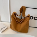 Bolso tote grande de lona marrón jengibre con correa ajustable y estilo casual - Marrón