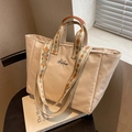 Borsa tote in nylon bianco crema con manici intrecciati e ricamo Shichao elegante - Tracolla a Rombi / Bianco Sporco