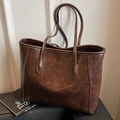 Bolso tote vintage grande en cuero marrón oscuro texturizado para uso diario - Marrón