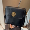 Sac seau rétro en cuir noir avec logo ours et bandoulière tissée ethnique - Noir