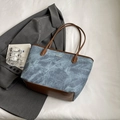 Grand sac cabas bleu à texture marbrée avec anses en cuir marron pour le quotidien féminin - Bleu Sans Pendentif