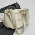 Creamy white pleated dumpling bag with golden buckle for casual commuting style - Beige Without Pendant