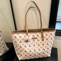 Grande borsa tote crema con motivo a cavalli marroni e fiocco rosa chic - Cachi