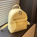 Mini zaino giallo limone chic in pelle vegana martellata con zip argentate - Giallo