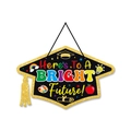 Decoración de puerta para graduación en forma de birrete con purpurina dorada y mensaje - Colgador de Puerta de Graduación (J-0472)